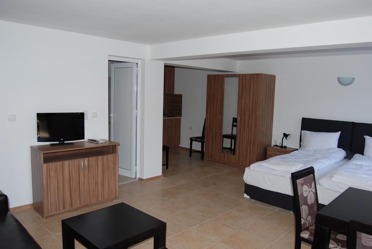 אפרילצי Vidima Apartment Hotel חדר תמונה